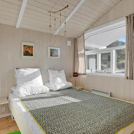 Gorgeous In With Kitchen